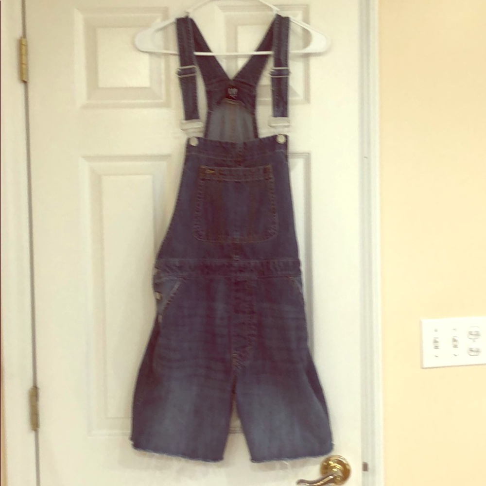 Gap shortalls.